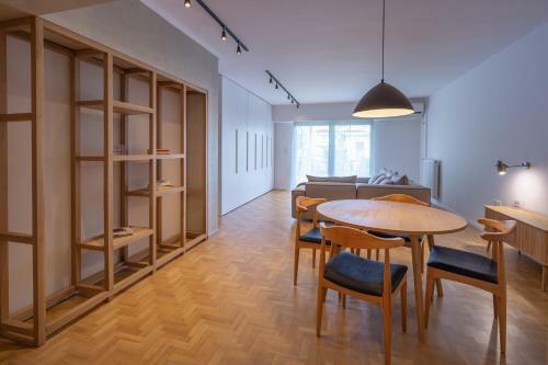 Hippocrates - Faliro Deluxe Apartment