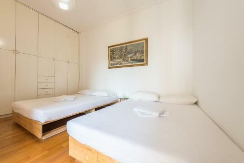 Victoria Plaza Palace Apartments