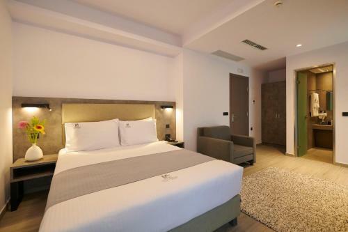 Meni Hotel