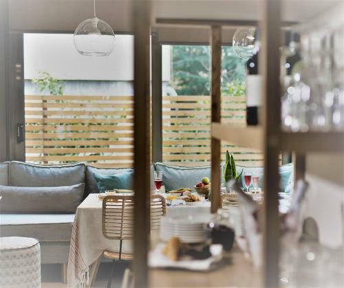 Hotel Mirivili Rooms & Suites