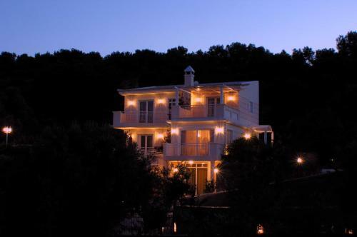 Villa Callistemon