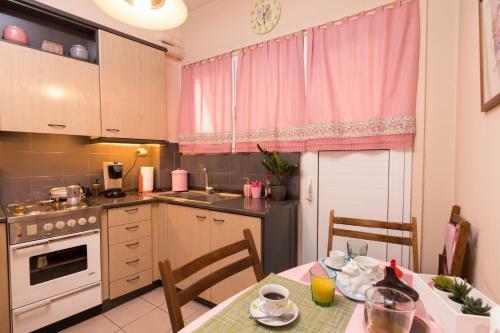Romantic Apartment Near Acropolis