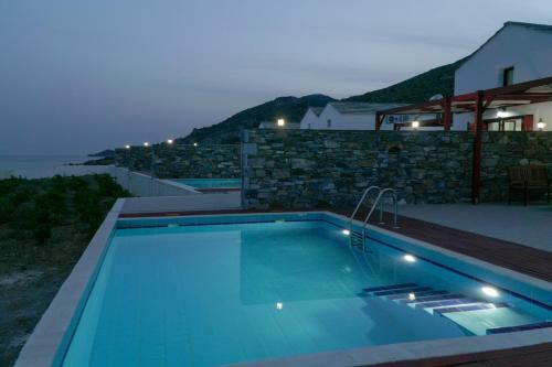 Anefanti Villas