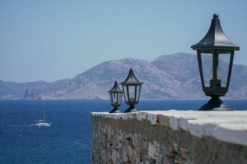 Anefanti Villas