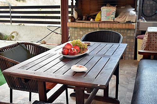 Village House Aretousa