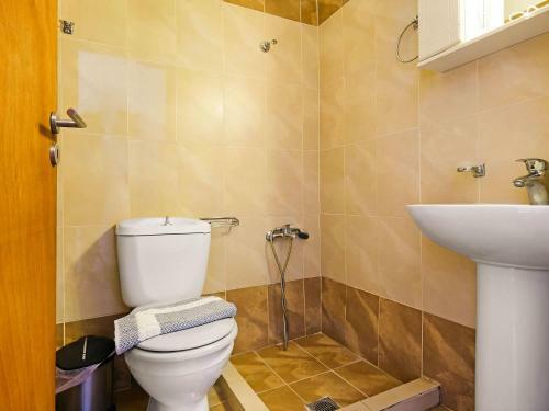 Delightful Apartment In Therma With Balcony