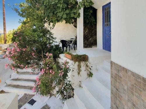 Graceful Apartment In Therma With Balcony