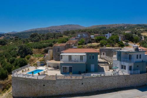 Haravgi 3 Bedrooms Villa