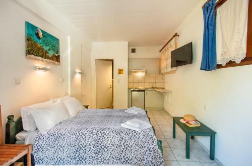 Nefeli Hotel