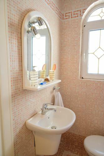 Luxury Apartment Anavissos