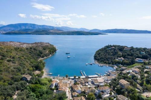 Villa Firefly By Rodostamo Hotel