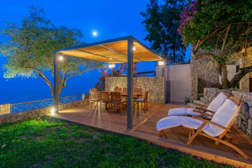 Villa Benele , Corfu