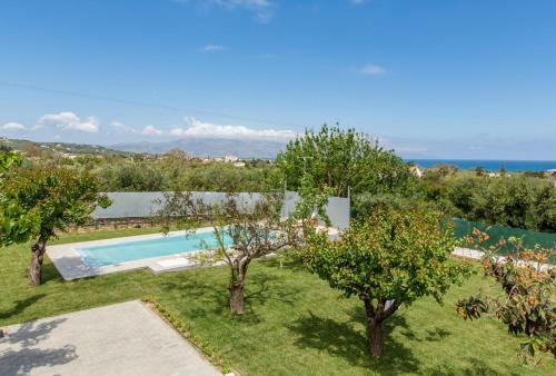 Kokkino Metochi Villa Sleeps 9 Pool Air Con Wifi