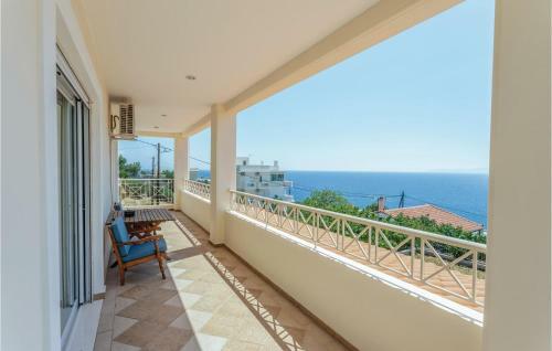 Amazing Home In Kaki Thalassa Keratea W/ 3 Bedrooms
