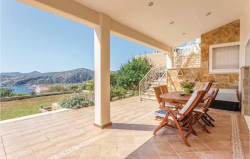 Amazing Home In Kaki Thalassa Keratea W/ 3 Bedrooms