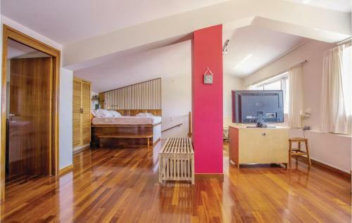Amazing Home In Kaki Thalassa Keratea W/ 3 Bedrooms
