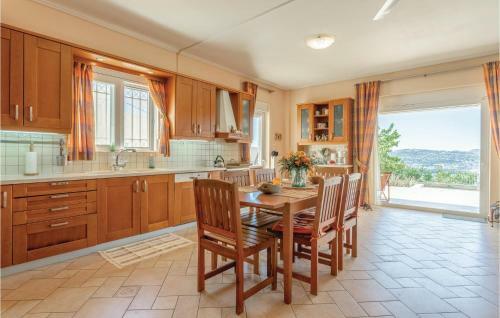 Amazing Home In Kaki Thalassa Keratea W/ 3 Bedrooms