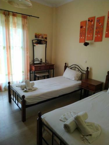 Hostal Flowers Studios