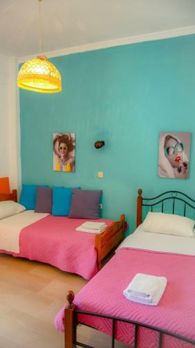 Hostal Flowers Studios