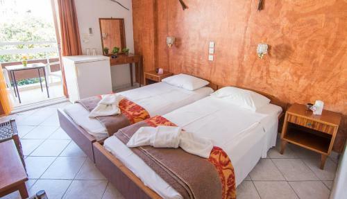 Sunlight Hotel