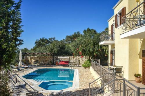 Ahai Paxos Villa