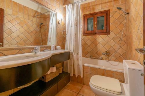 Corfu Beachfront Villa Benele