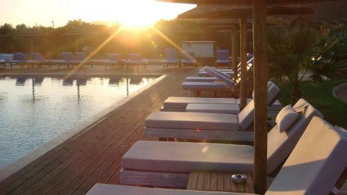 Double Bay Beach Hotel