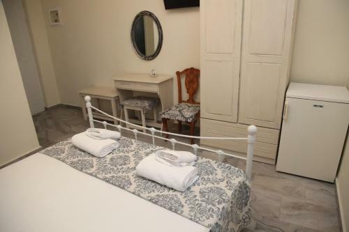 Hostal Fiera Guesthouse
