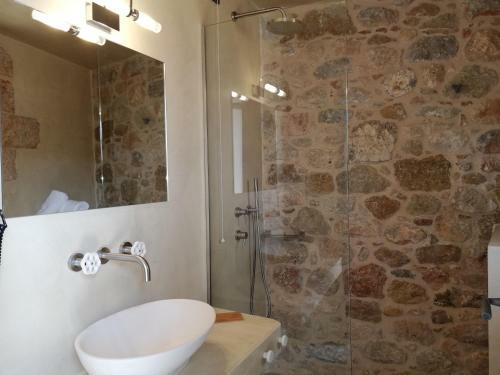 Ippola Boutique Hotel
