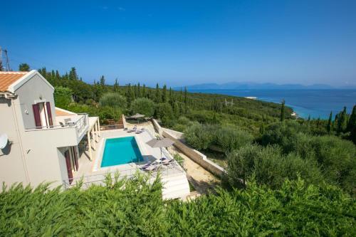 Fiskardo Villa Sleeps 4 Pool Air Con Wifi
