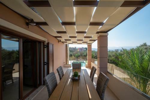 Private Pool Luxurious Villa