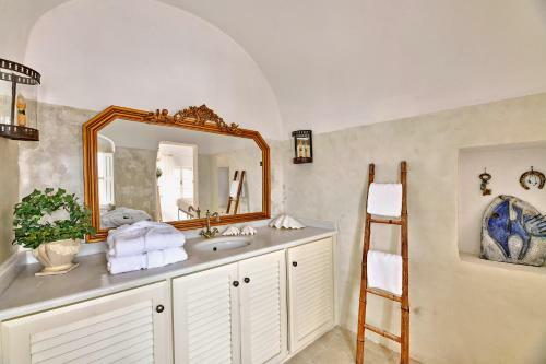 Finikia Residence