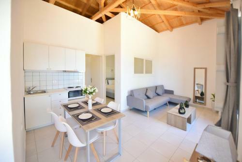 Apartamento Douskos Beach House