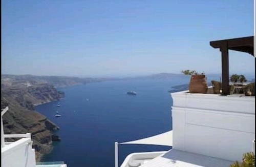 Apartamento Author's Cave House,breathtaking Caldera View!6pax