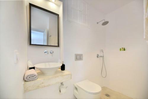 Loukia's Apartments