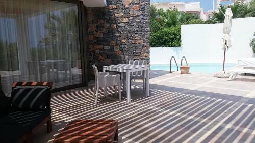 The Island Hotel - Adults Only -