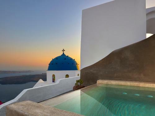 Luxury Villa Blue Dome Santorini