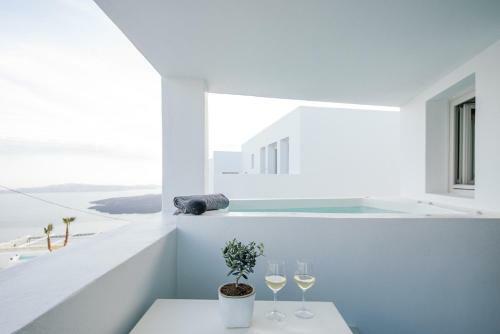 Hotel Akra Suites