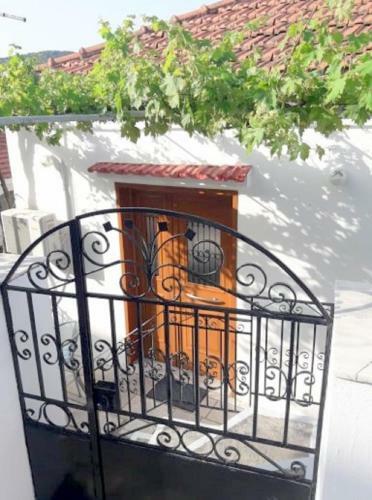 Ariti Holiday Apartment