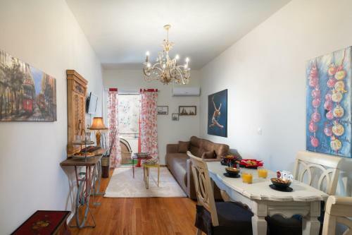 Flamingo City Apartment