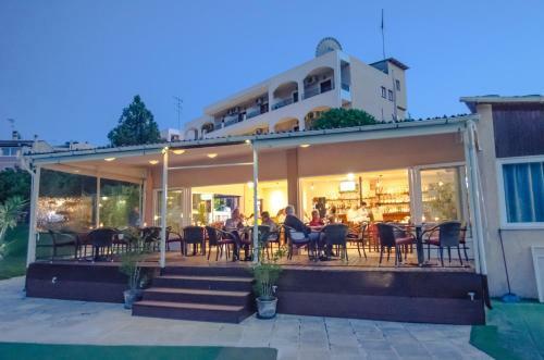 Margarita Aparthotel