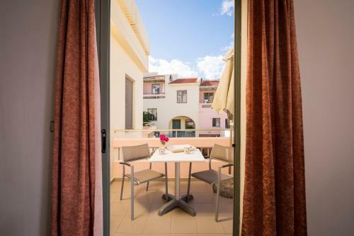 Hotel Mistrali Suites & Apartments