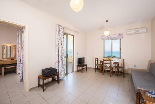Hotel Mistrali Suites & Apartments