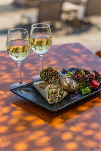 Hotel Mistrali Suites & Apartments