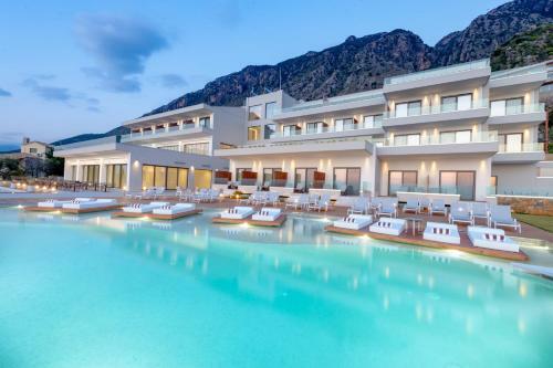 Messinian Icon Hotel & Suites