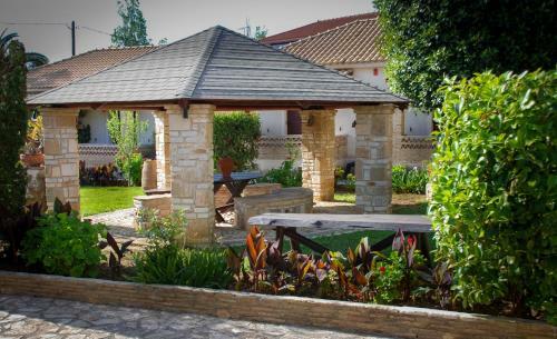 Garden Village Studios & Apartments