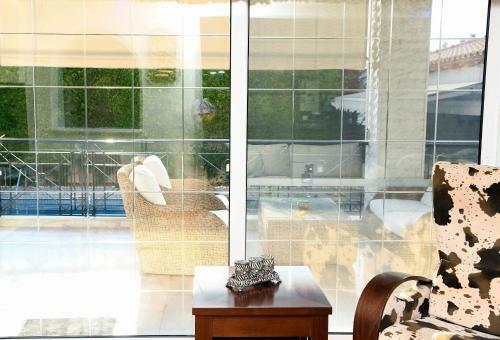 Luxury Villa Blue Dolphins With Pool.