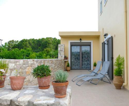 Giannakis Villa
