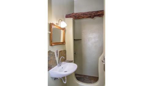 Amaryllis House - Tinos
