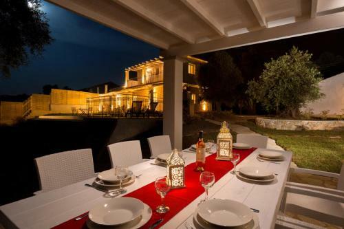 Karyotiko Villa Sleeps 8 Pool Wifi